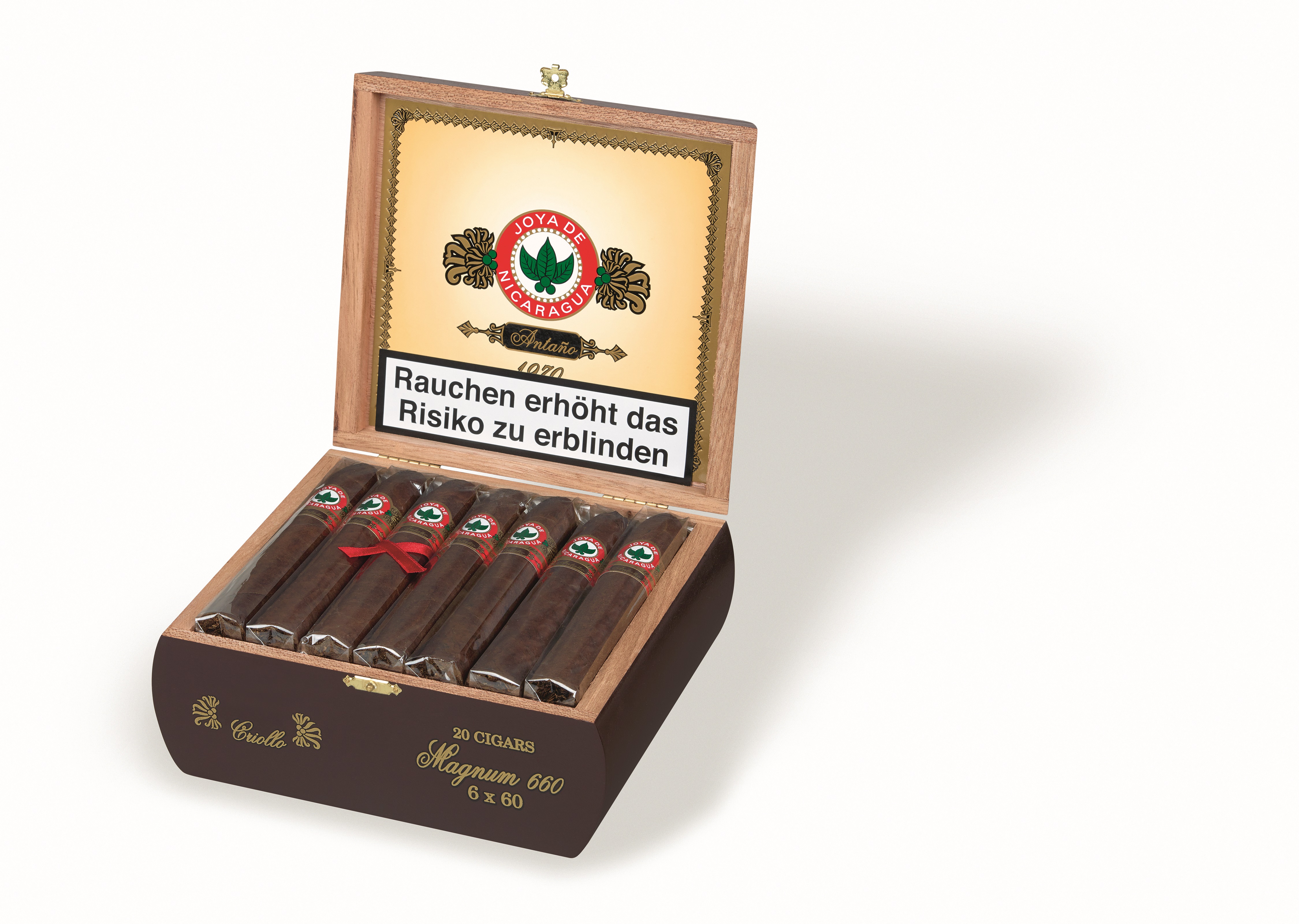 Joya de Nicaragua Antano 1970 Magnum 660