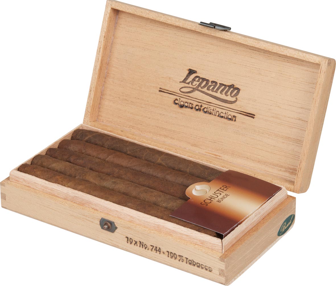 Lepanto 744 (Panatela)
