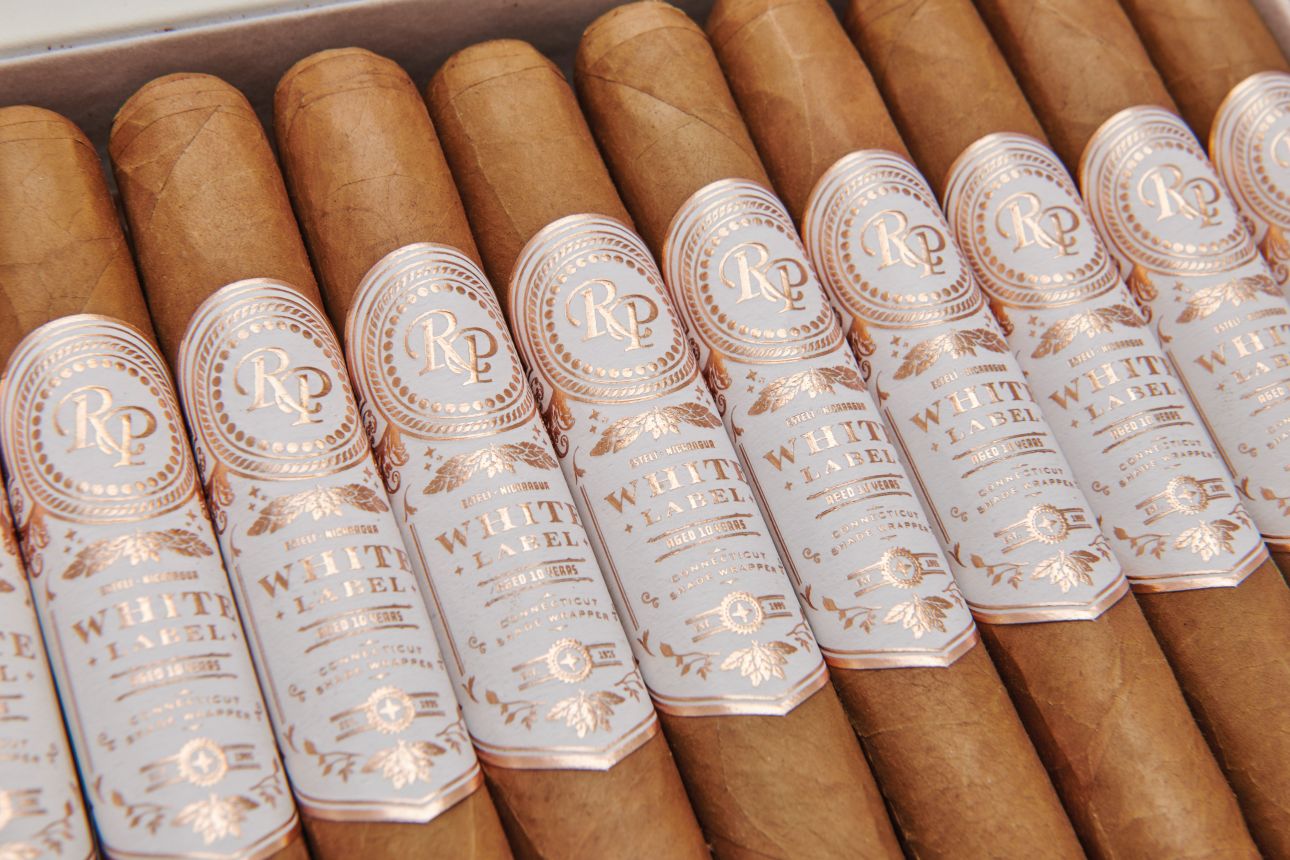 Rocky Patel White Label Toro